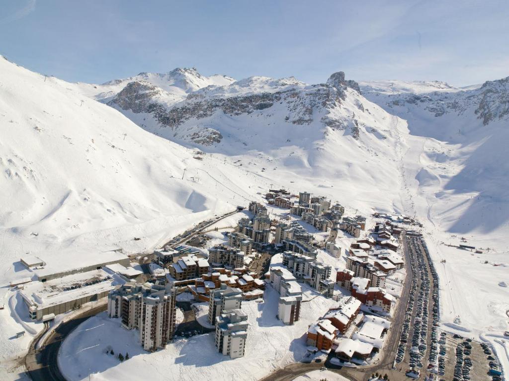 Hotel Cgh L'Ecrin Du Val Claret Val-d'Isere Exterior photo